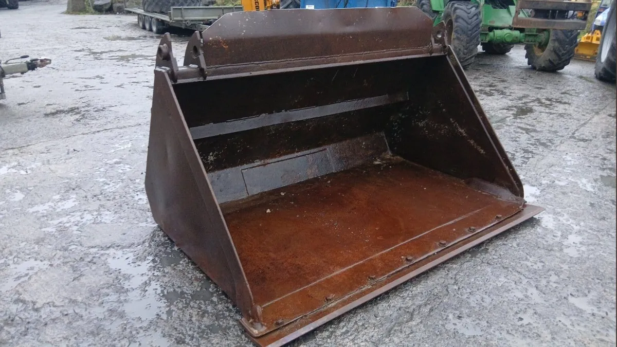 Loading shovel bucket - Image 4
