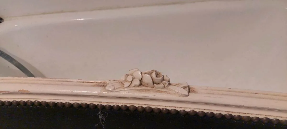 Couch, love seat - Image 2