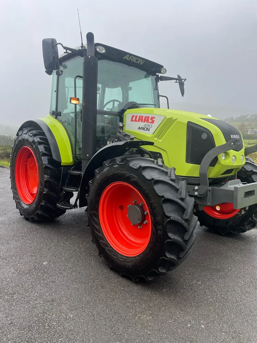 2021 Claas Arion 430 - Image 2