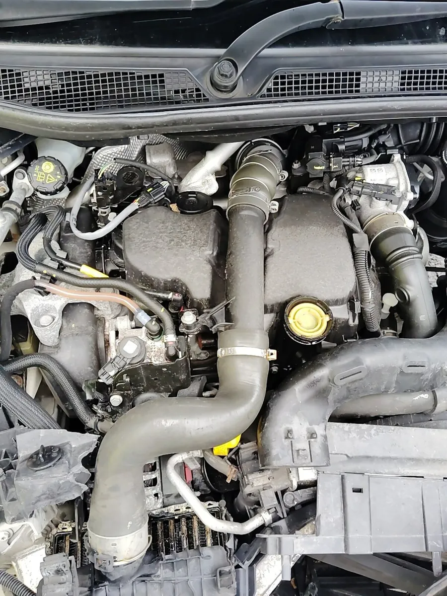 Breaking Renault capture 2017 diesel - Image 3