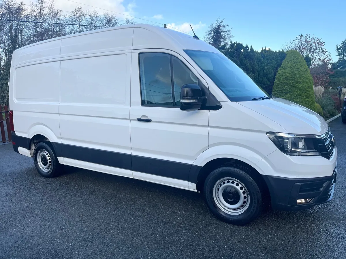 Volkswagen Crafter 4 Motion - Image 1