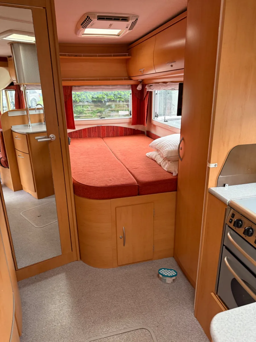 2008 Frankia motor home - Image 4