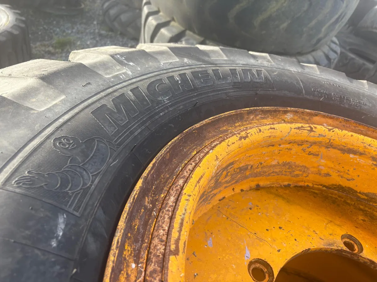 Michelin Solids for JCB - Image 2