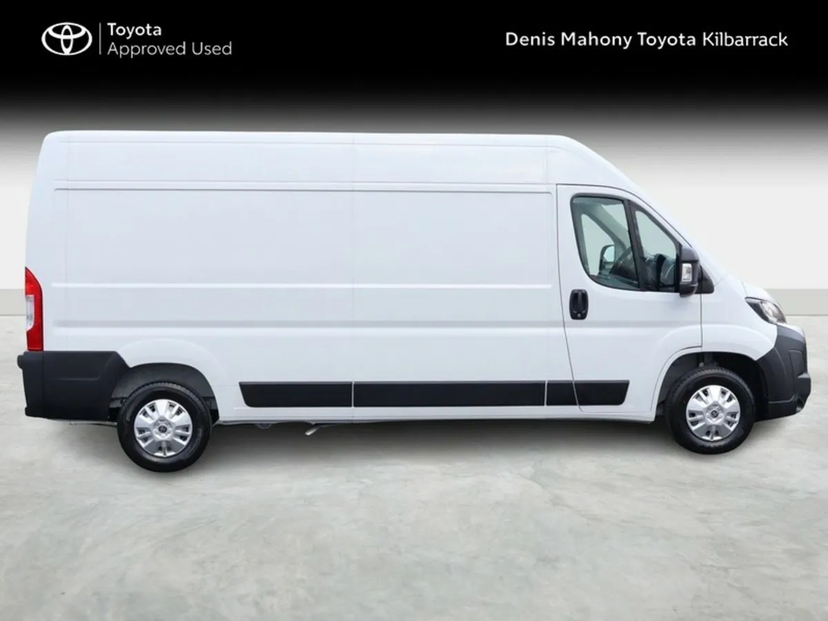 Toyota Proace Max Commercial VAT INCLUDED - Image 3