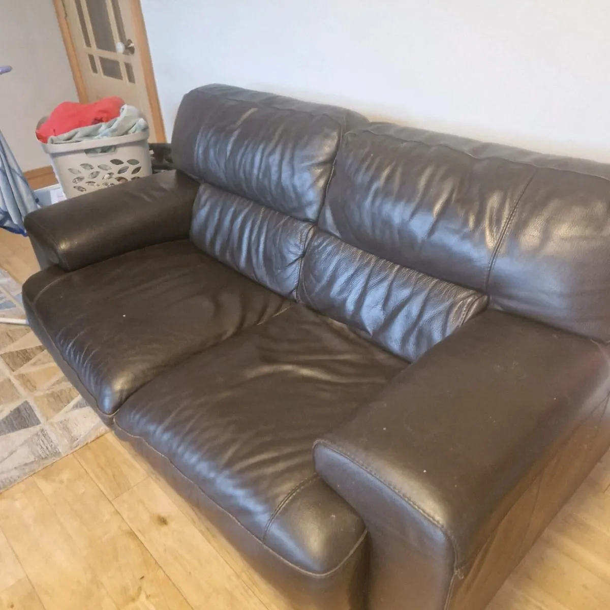Leather sofa - Image 1