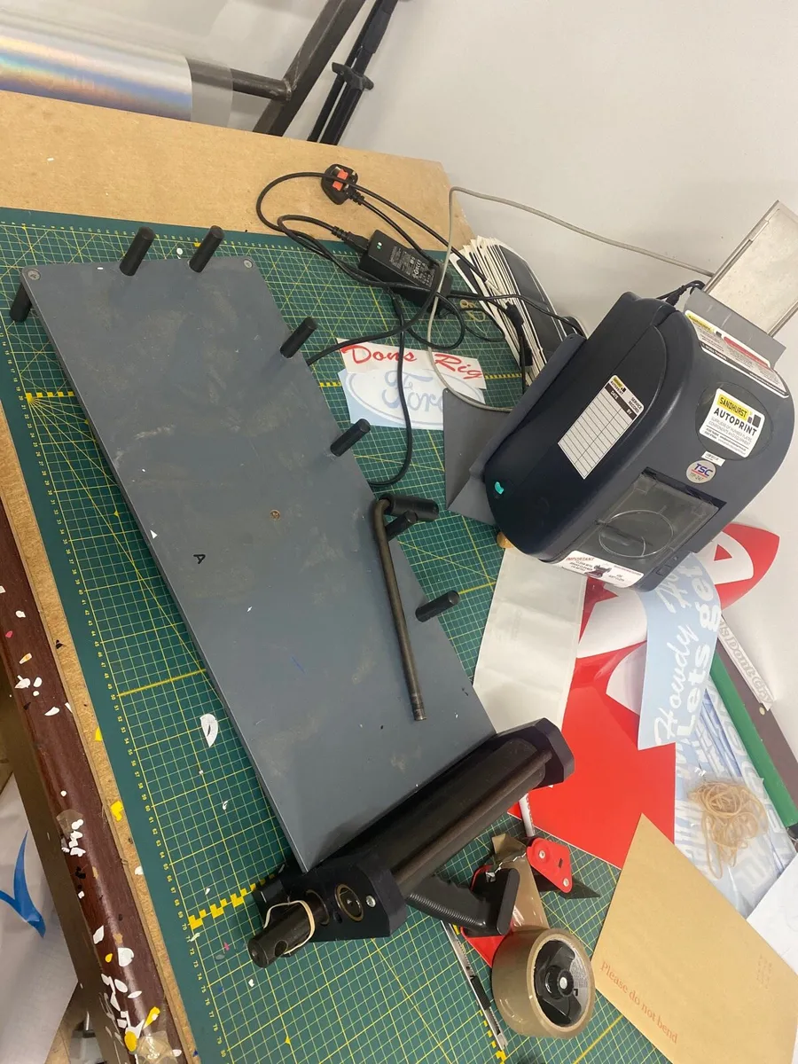 Registration plate printer and roller - Image 4