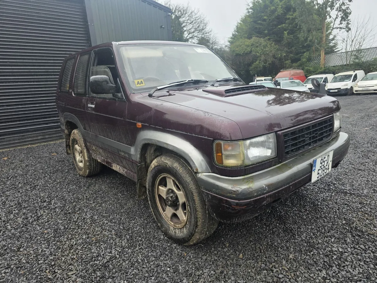 Isuzu Trooper 1995 BIGHORN 3.1 Diesel - Image 2