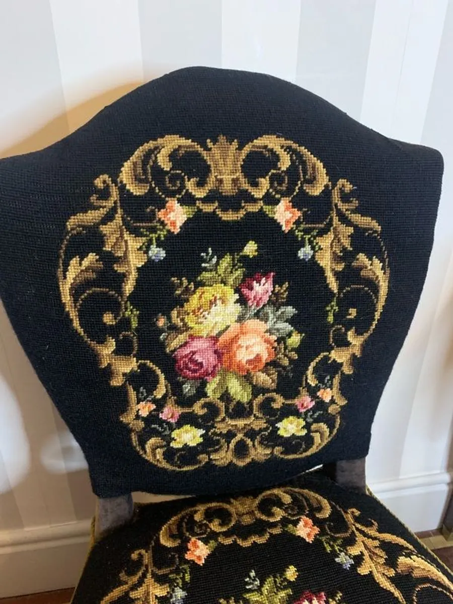 Vintage needlepoint upholstered side chair. - Image 4