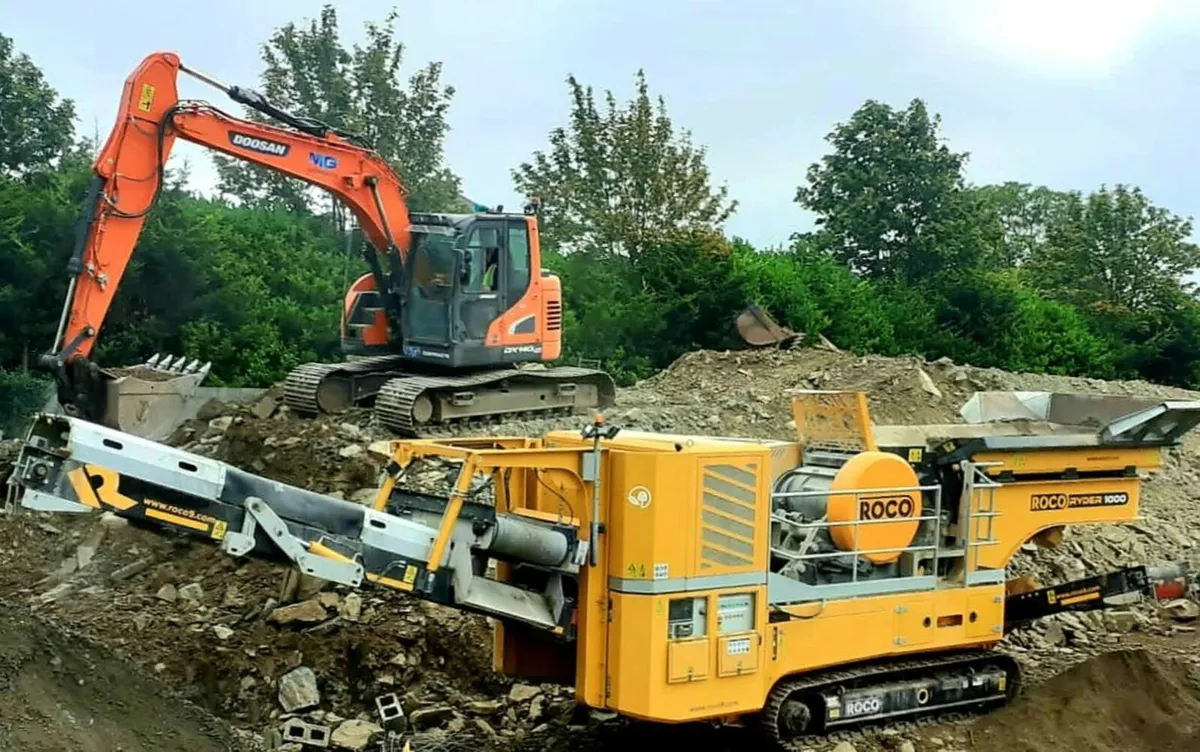 POWERFUL MOBILE CRUSHER & SCREENER HIRE - Image 3