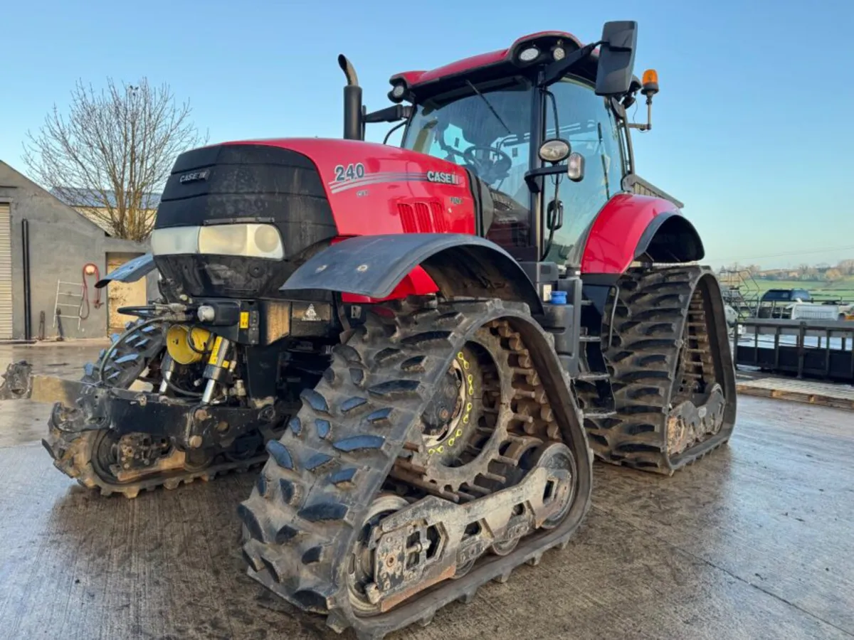 2019 Case 240 CVX - Image 1