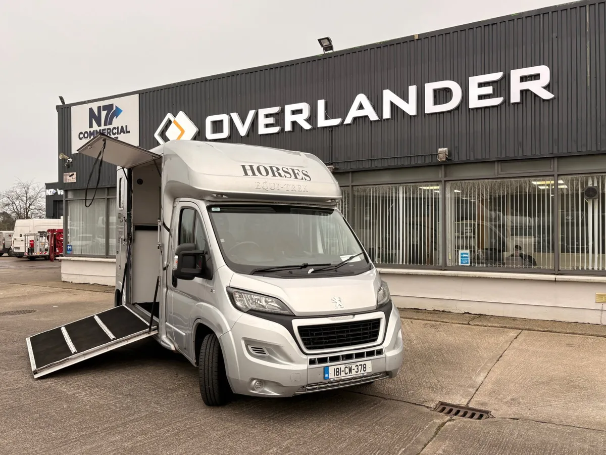 Equi-Trek 2018 Used - Image 3