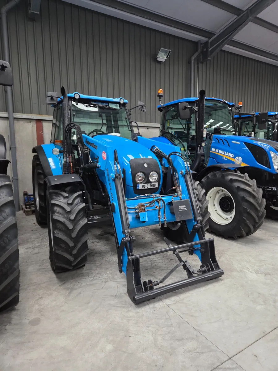 Selection of New & Used Quality Tractors - Image 4