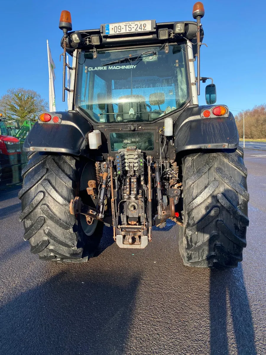 Valtra N121 - Image 4