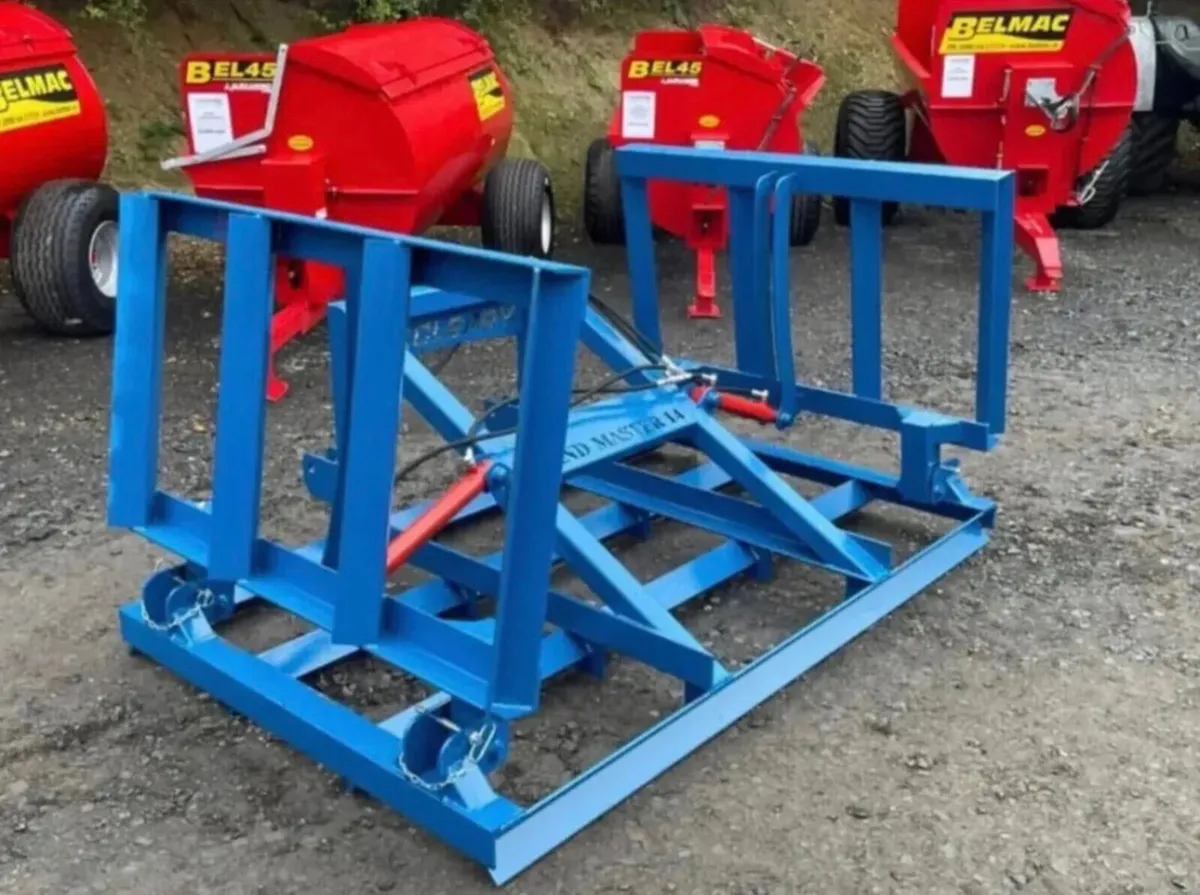 LAND LEVELLER HYDRAULIC 14FT NEW - Image 1
