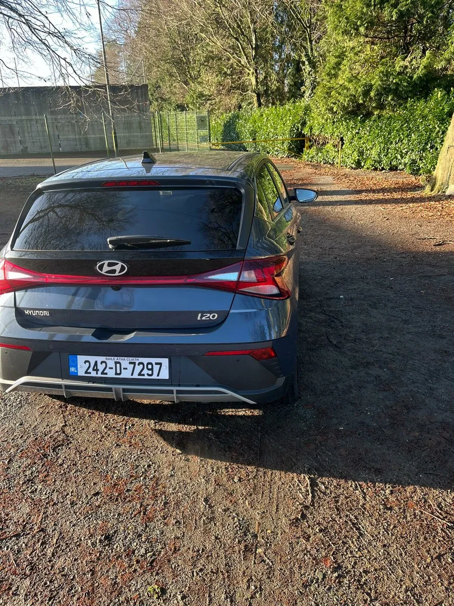 Hyundai i20 Deluxe Plus - Image 3