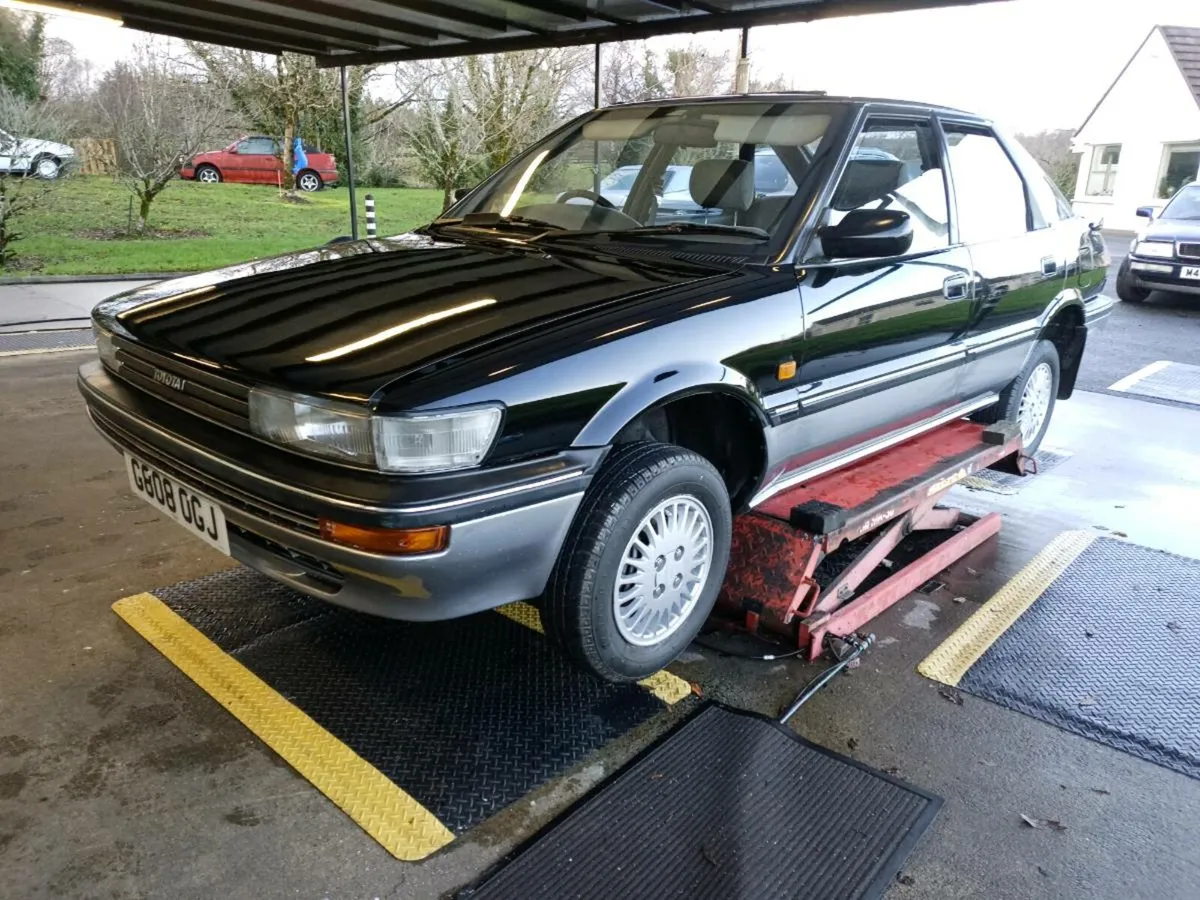 Toyota Corolla sprinter executive - Image 1