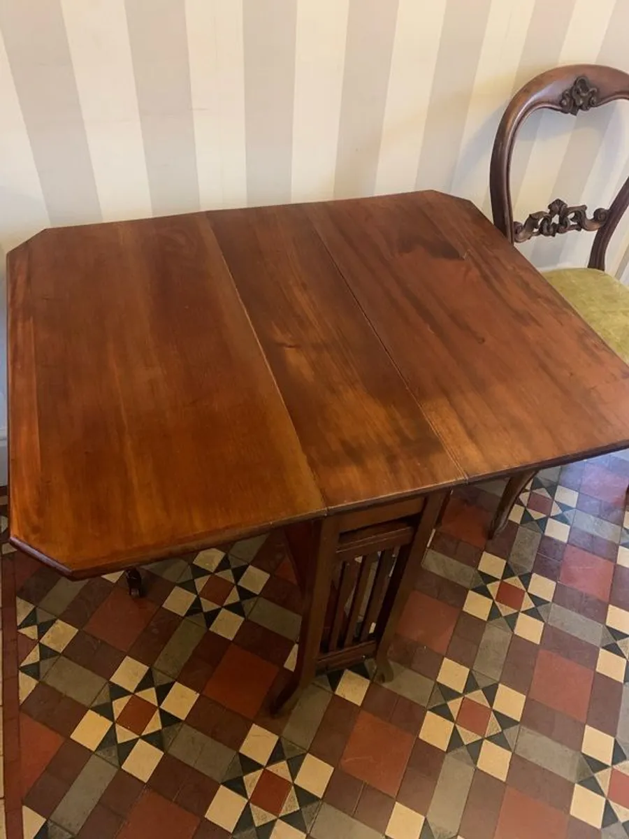 Antique mahogany Sutherland table. - Image 4