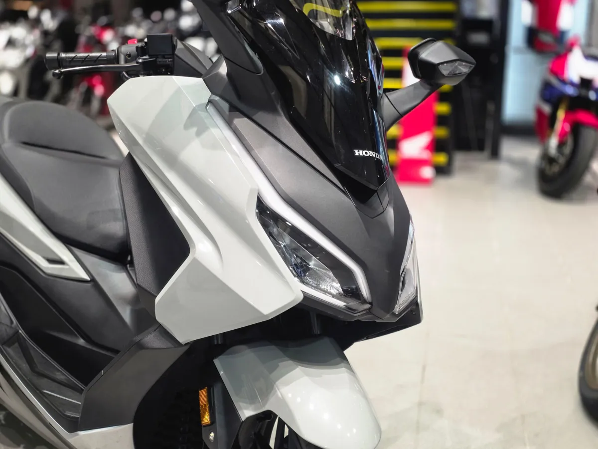 Honda NSS350 Forza - Image 2