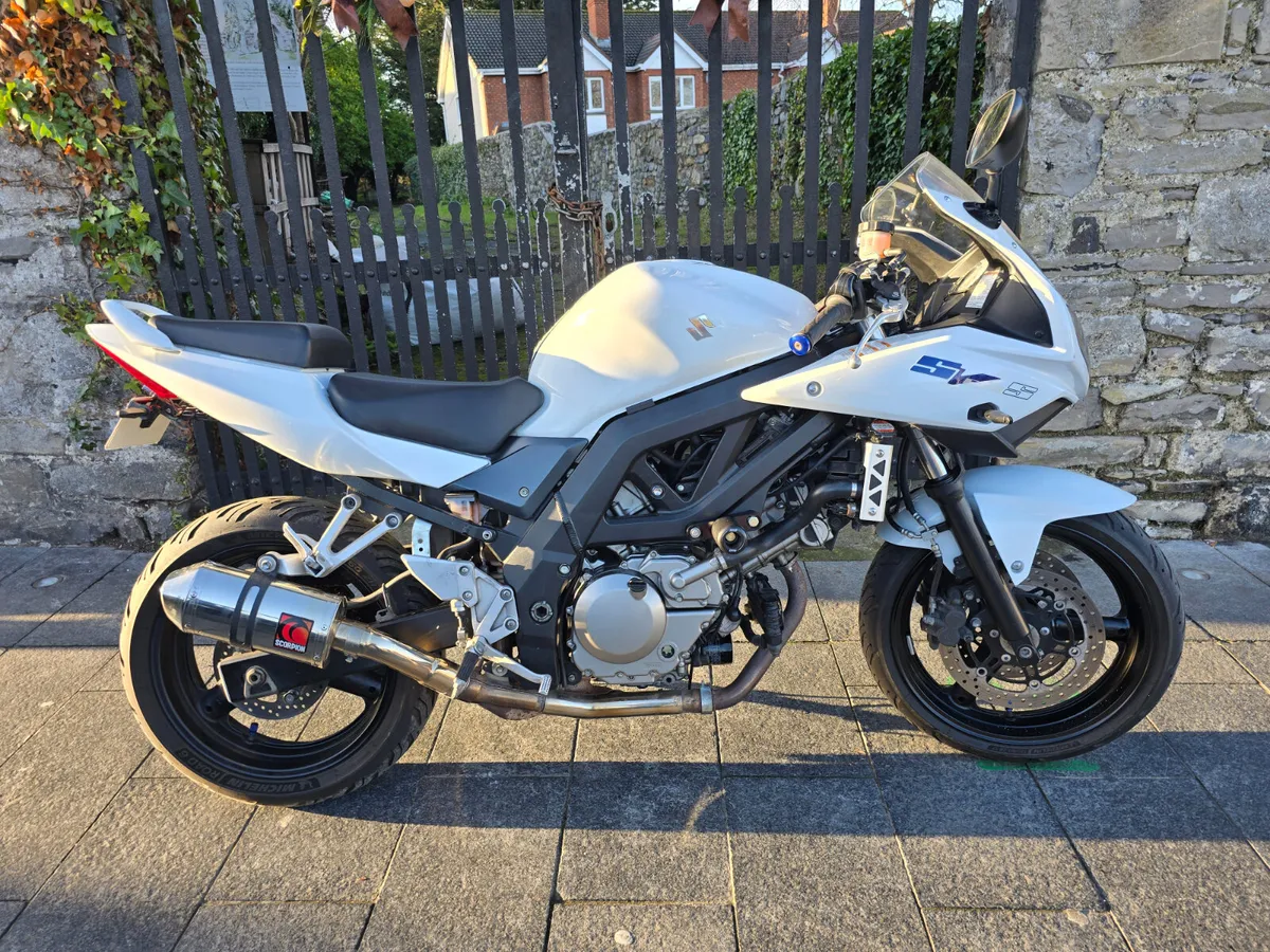 2014 SUZUKI SV650 MOTO4U - Image 1