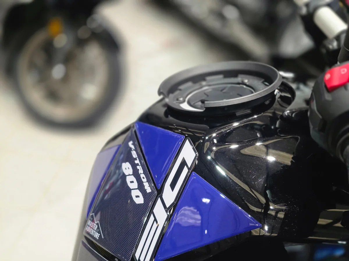 Suzuki DL800DE V-Strom - Image 3