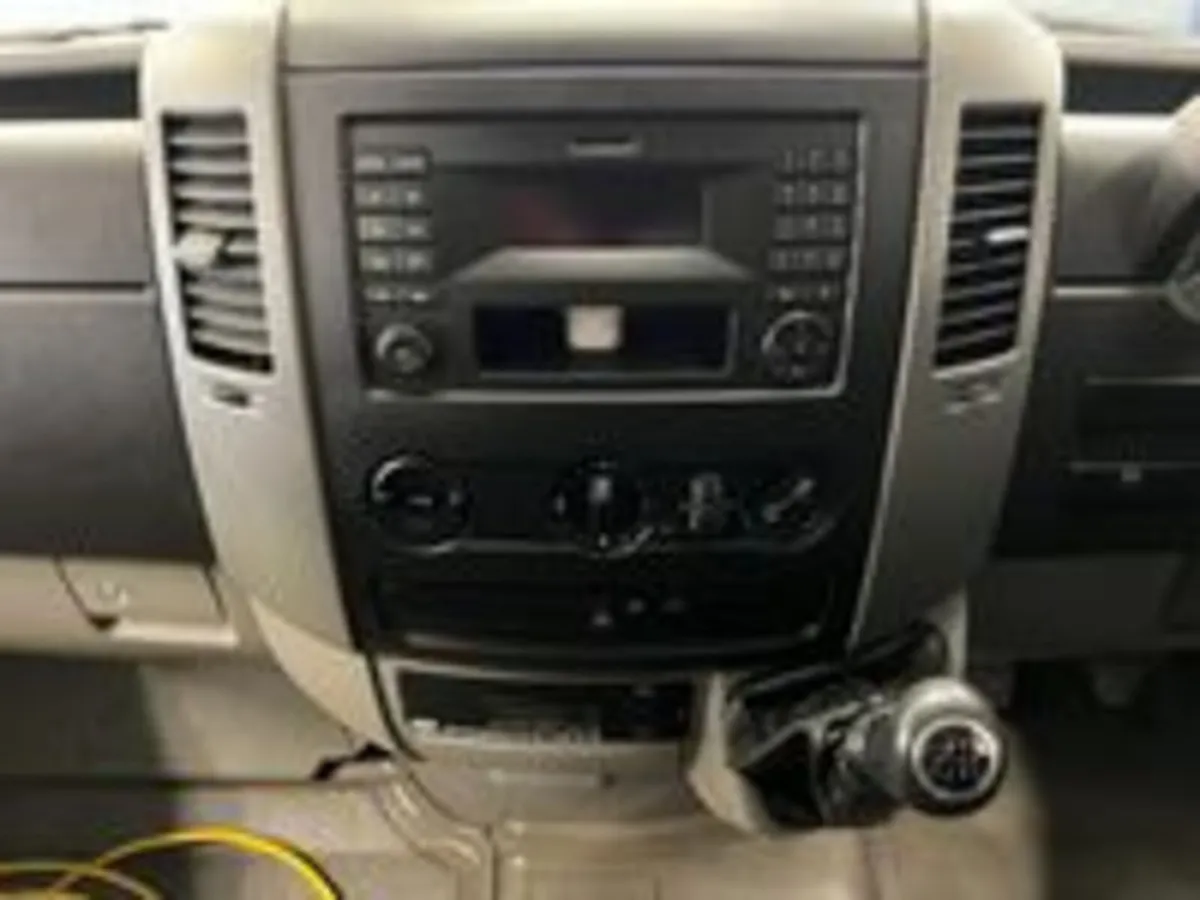 2018 Mercedes-Benz Sprinter Refrigerated Van - Image 3