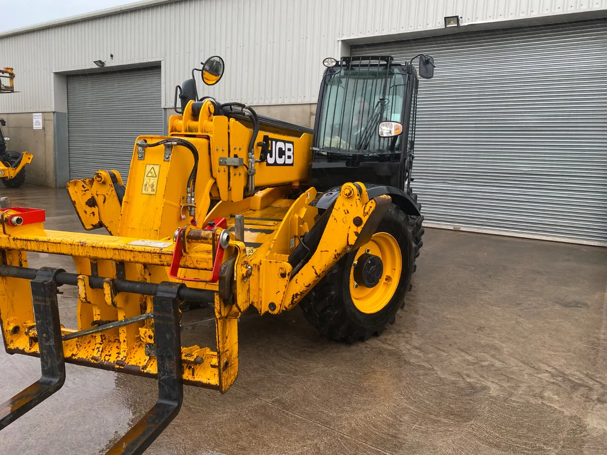 2018 JCB 535-125 - Image 4