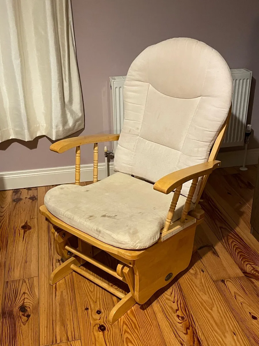 Babylo Rocking Chair & Stool - Image 3