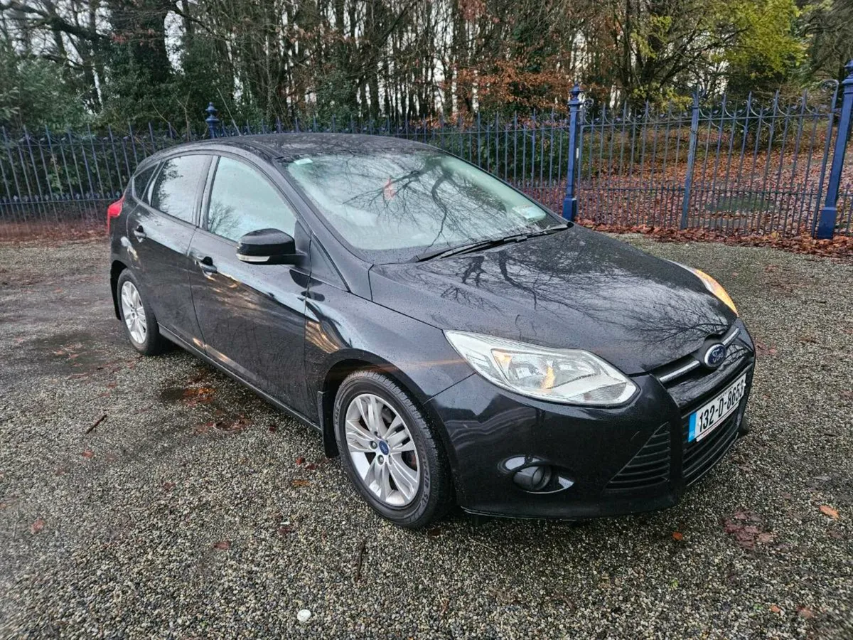 Ford Focus Car Van - Image 1