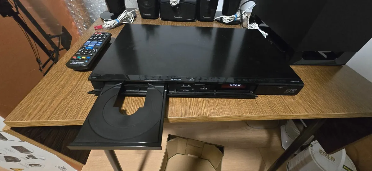 Panasonic BTT370 3D Blu-ray system, surround sound - Image 2