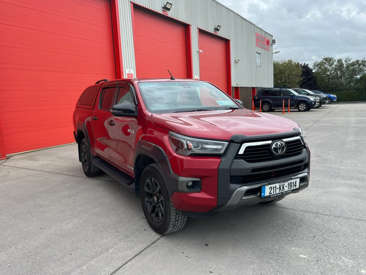 2021 Toyota Hilux 2.8 Invincible X - Image 4