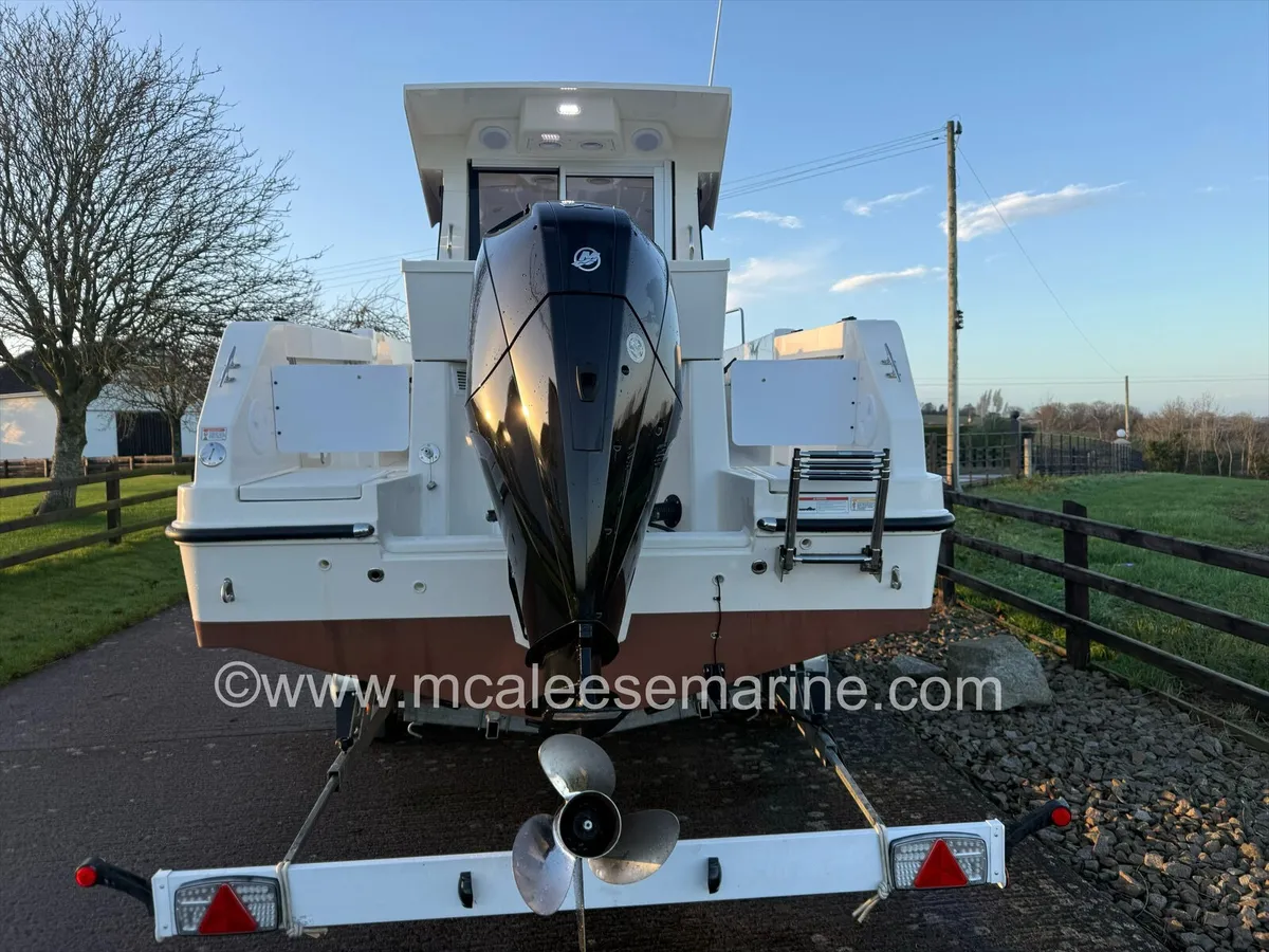 Quicksilver 705 Pilothouse - Image 3