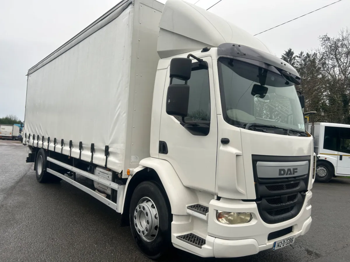 2014 Daf lf250 18 ton Curtainsider tail lift - Image 3