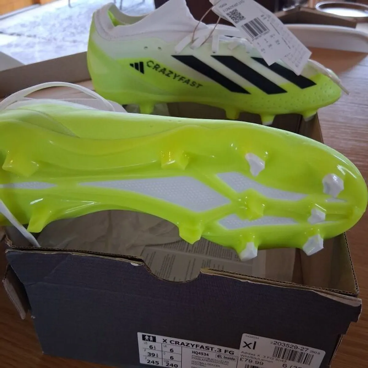 football boots- prices in detail of each - Image 2