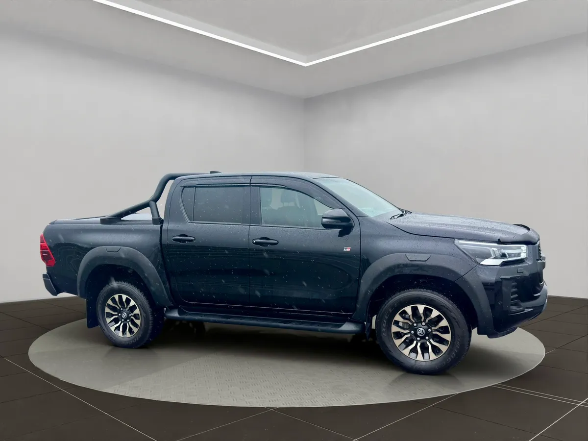2024 Toyota Hilux GR Sport - Image 4