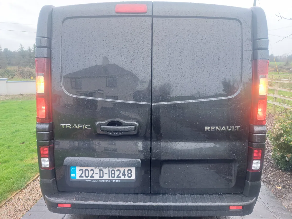RENAULT TRAFIC 202' 💥 SPORT 💥 LWB - 120 BHP - Image 2