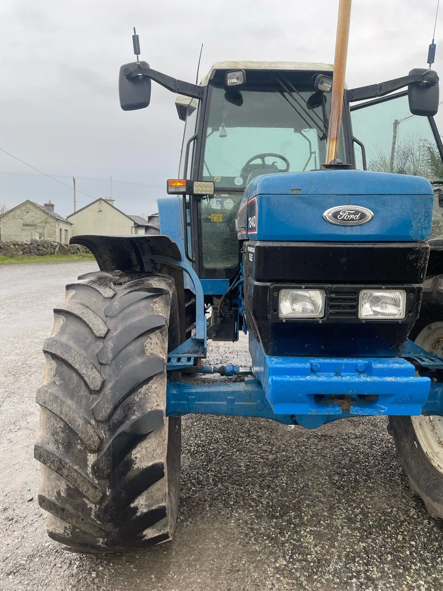 Ford 7840  With tax book - Image 3