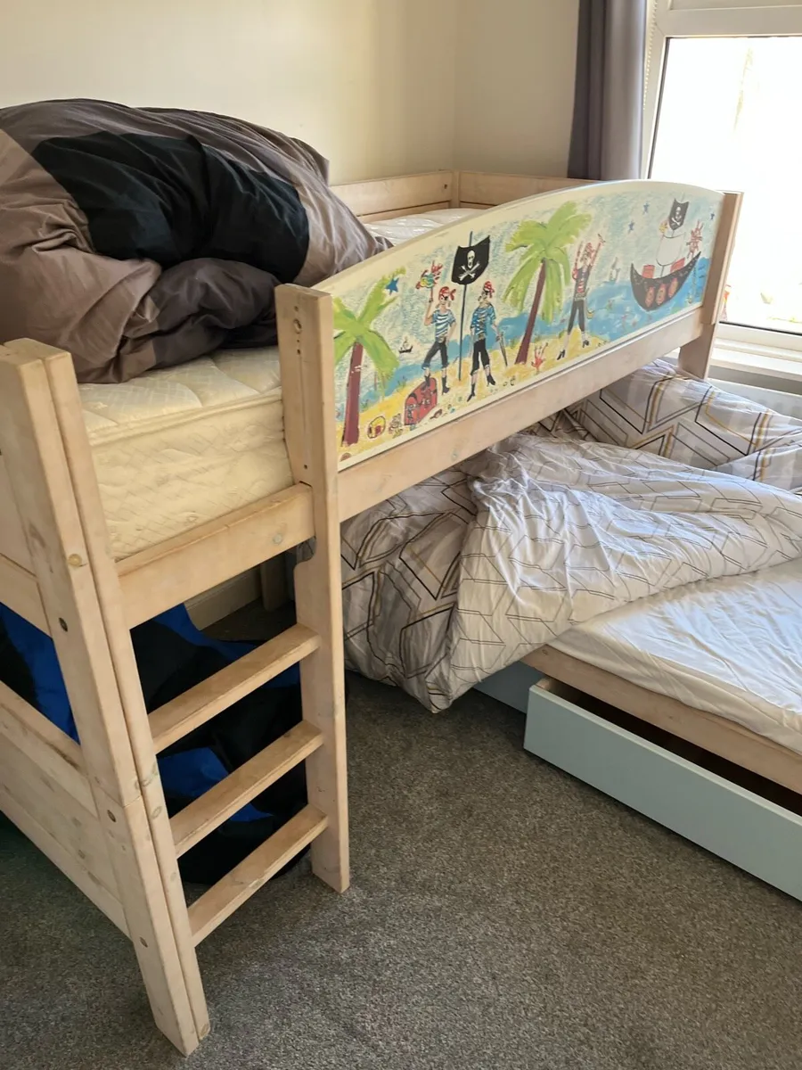 Bunk Beds - Image 1
