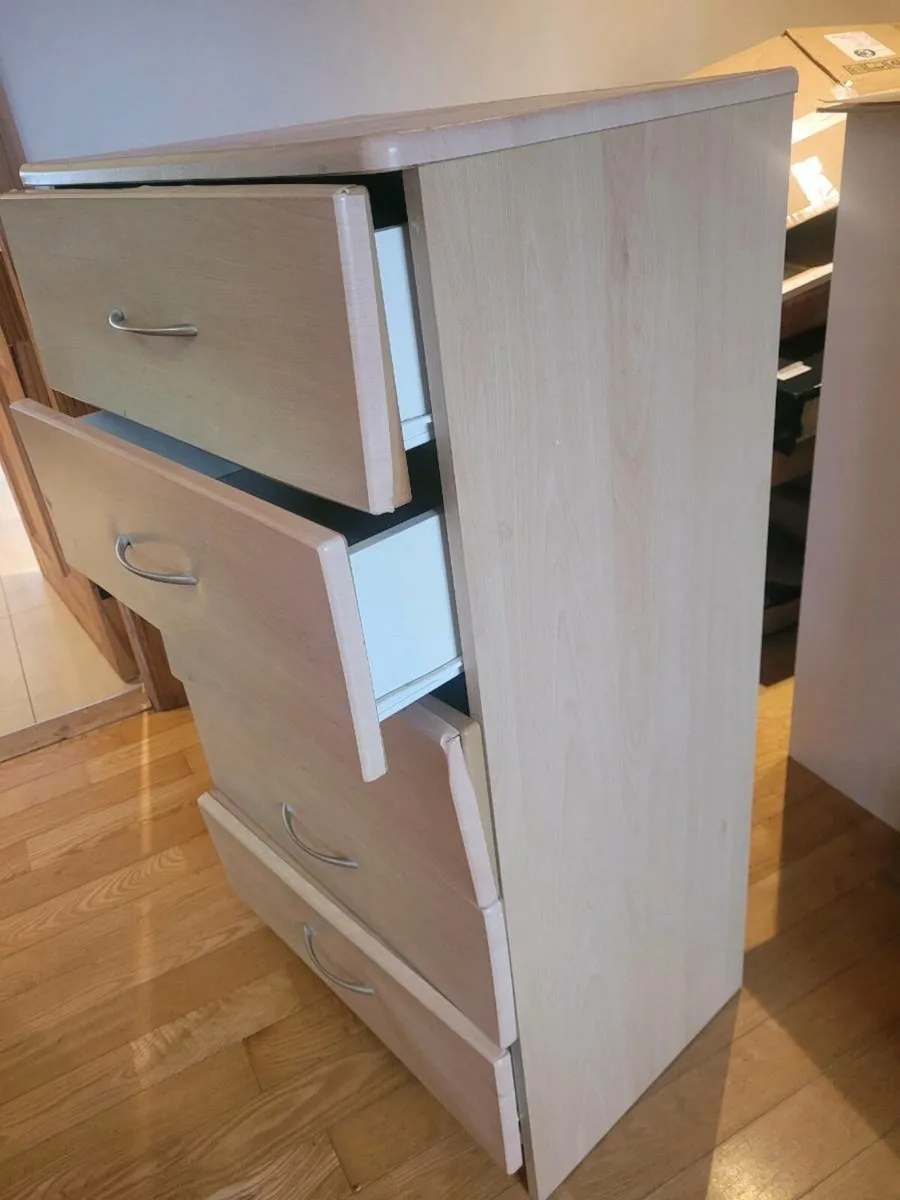 Dresser / chest of drawers - Image 2