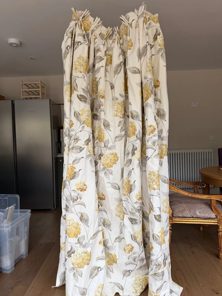 Luxury Custom- made Lined Curtains - 2 pairs - Image 1