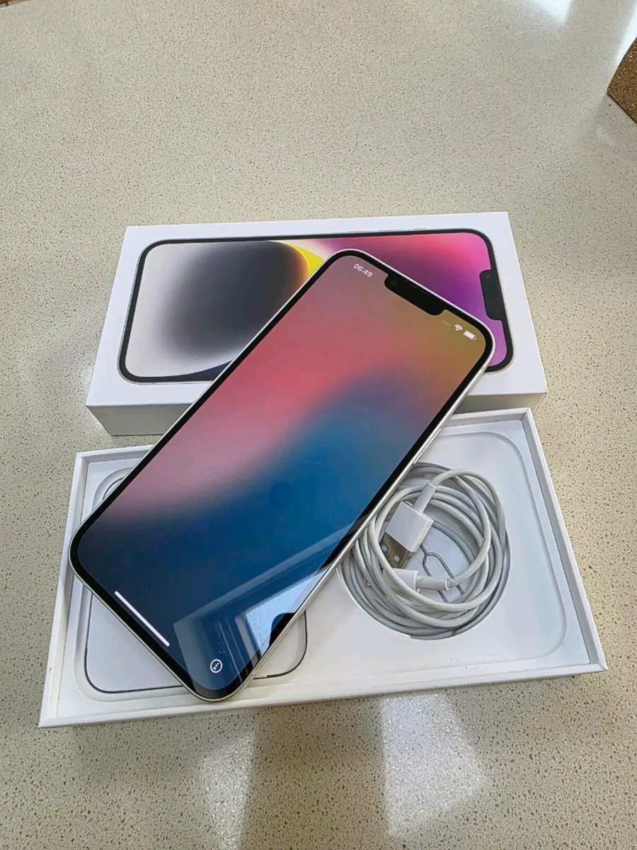 iPhone 14 plus unlocked - Image 3