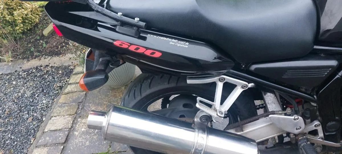 YAMAHA FAZER 600 - Image 3