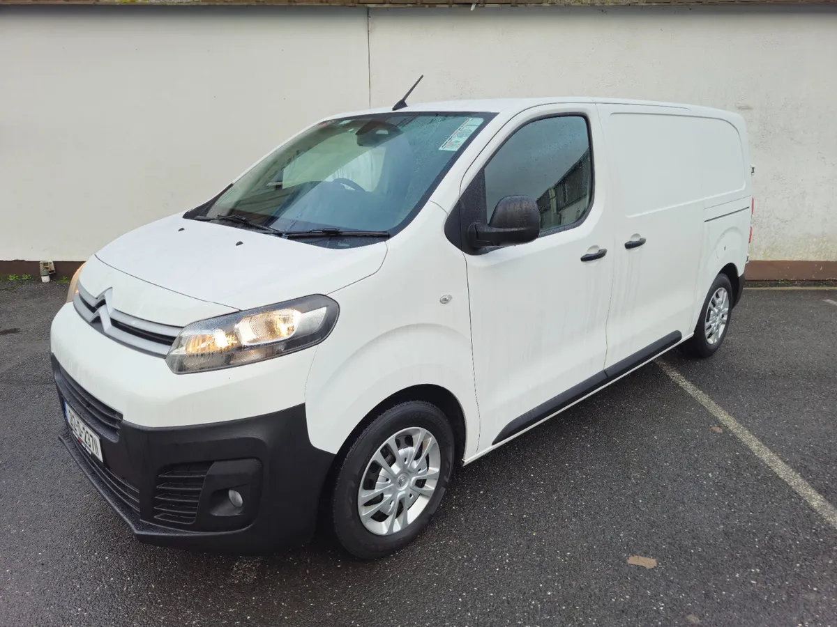 212 Citroen Dispatch MWB High Spec - Image 1