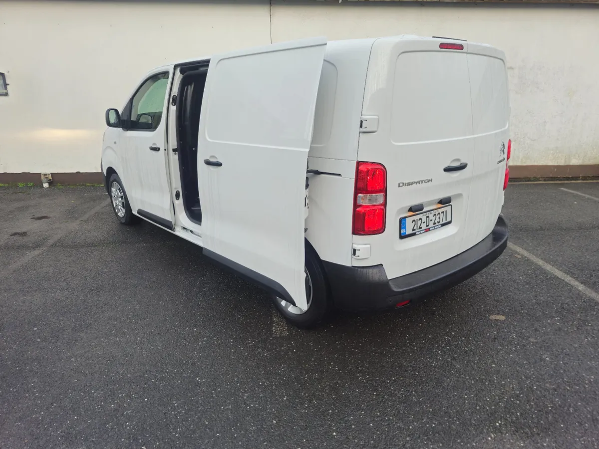 212 Citroen Dispatch MWB High Spec - Image 4