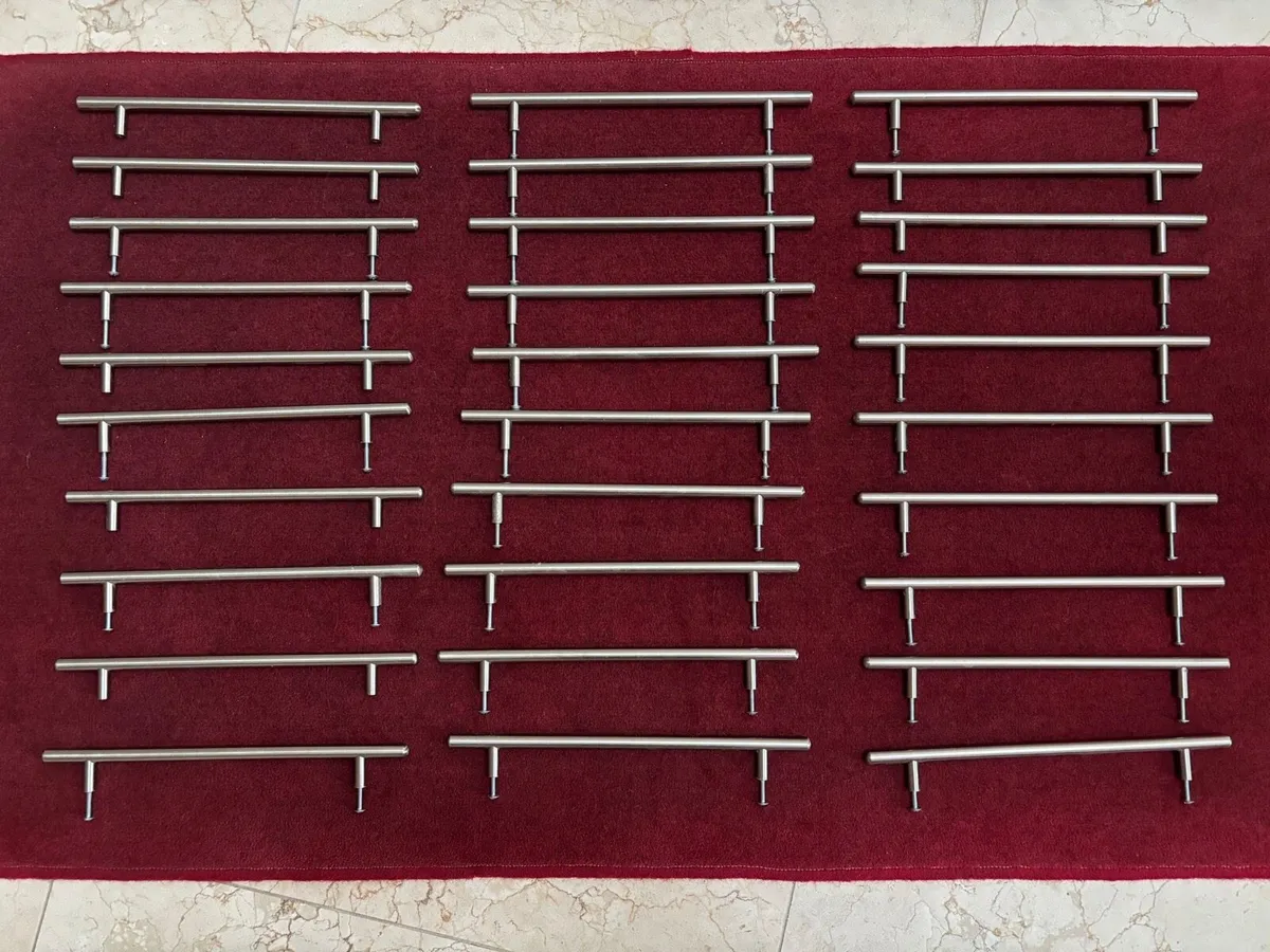 Long & Shorter Kitchen Handles x 39 - Image 3