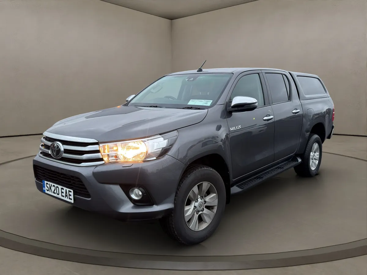 2020 Toyota Hilux - Image 3