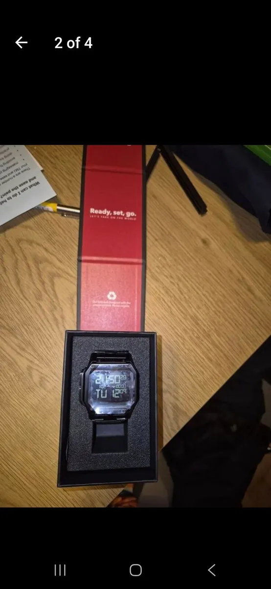 Nixon watch - Image 1