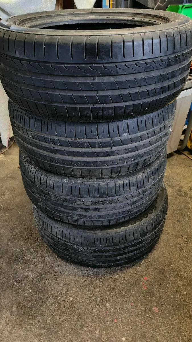4 x Tyres 225/50 R17 - Image 4