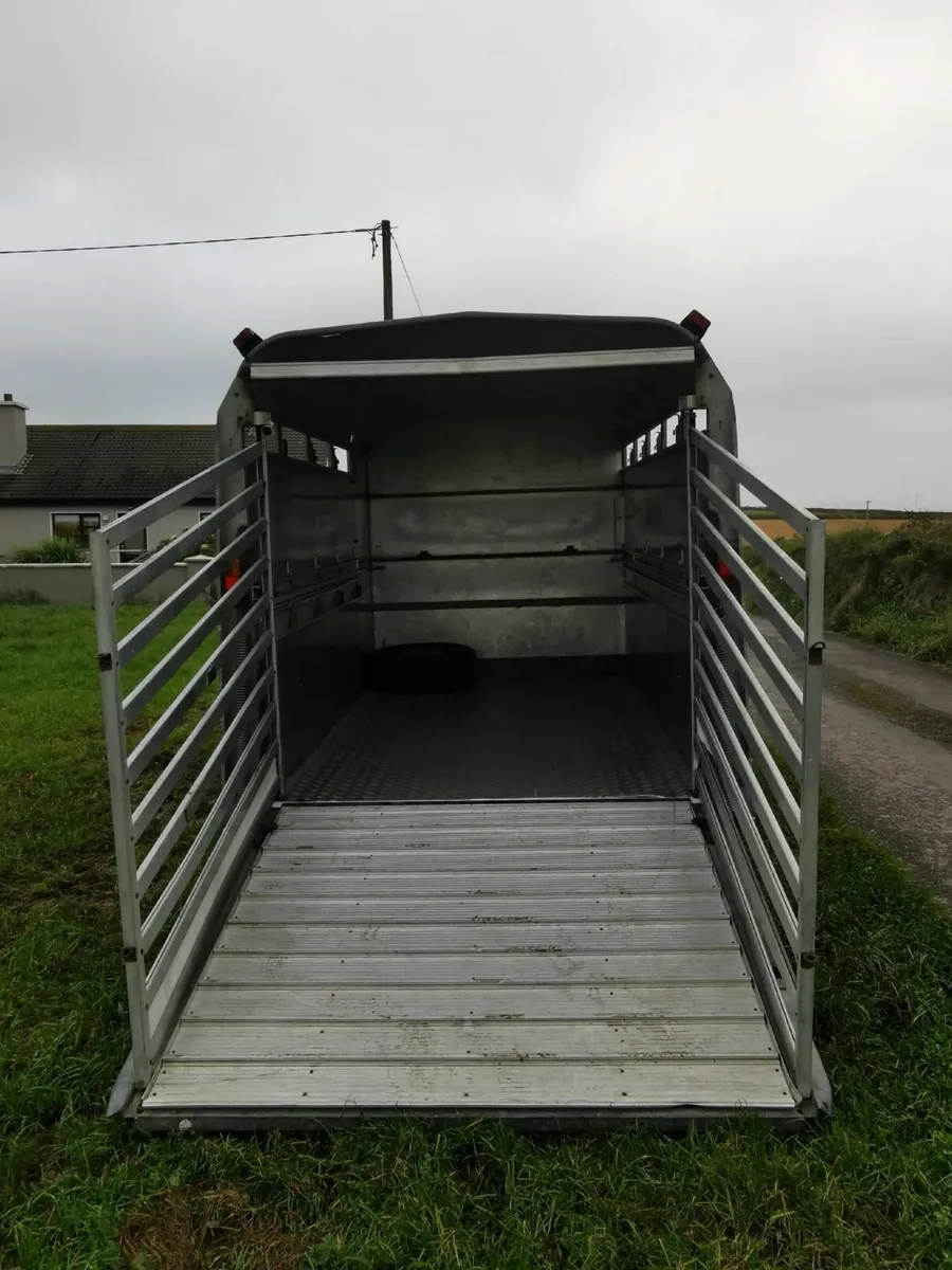 Ifor Williams 10 X 6 Cattle Trailer - Image 2