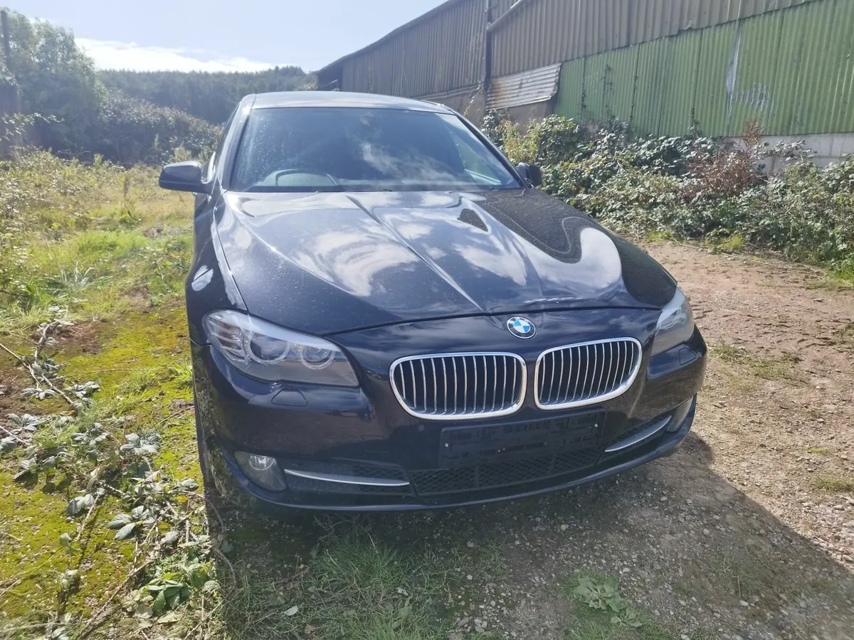 2010 BMW F10 530D for breaking. Good N57 engine. - Image 3