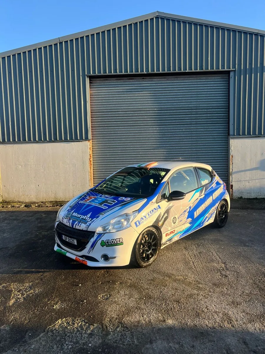 Peugeot 208 R2 - Image 1